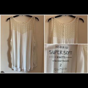 Torrid Ivory Super Soft Tank, 2x